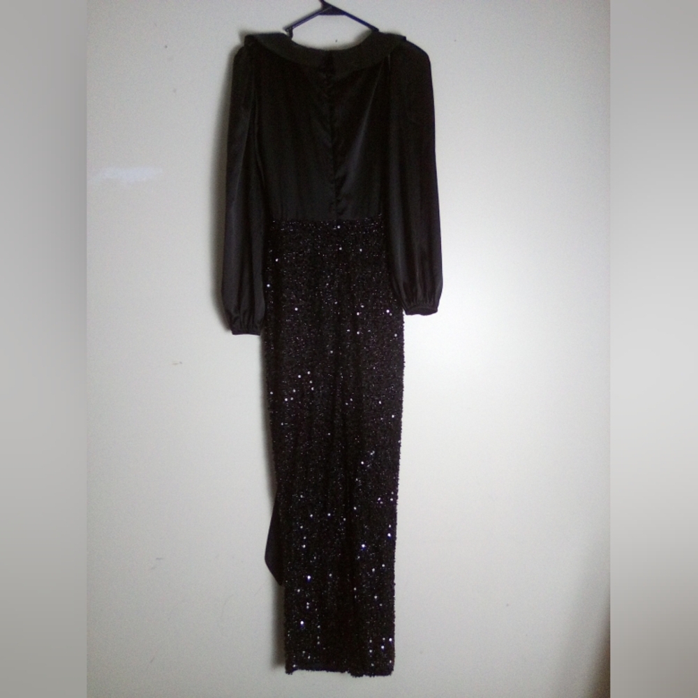 MISS ORD Elegant Black Wrap Dress with Sequin Skirt SIZE SMALL - Picture 7 of 7